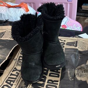 Toddler Uggs